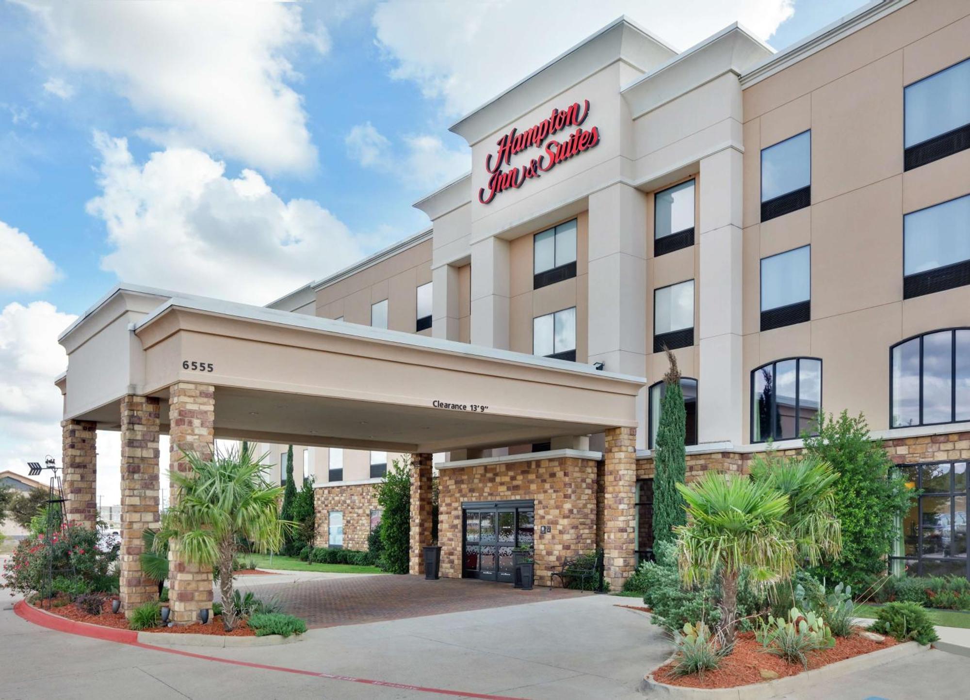Hampton Inn & Suites Fort Worth/Forest Hill Esterno foto