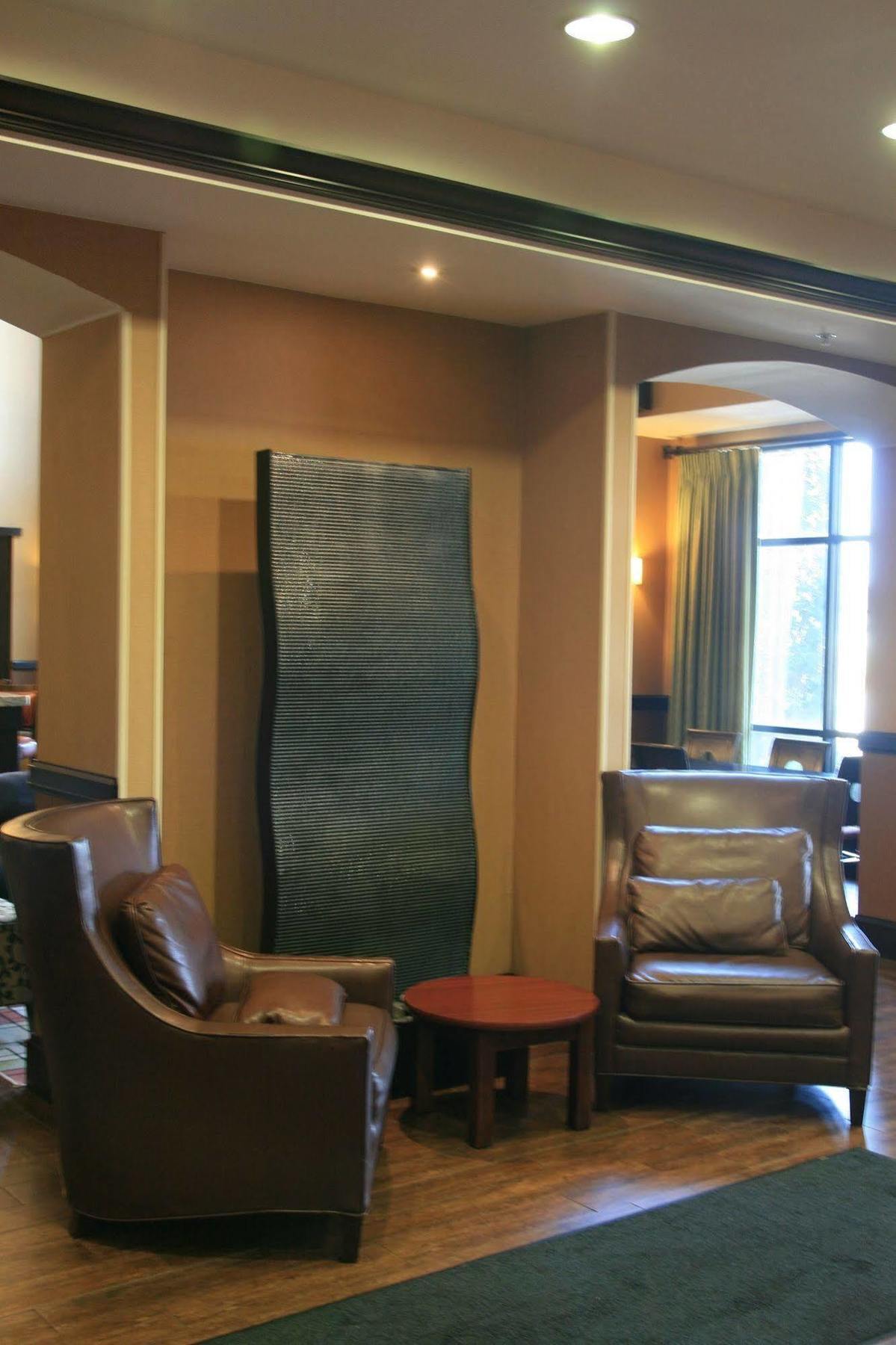 Hampton Inn & Suites Fort Worth/Forest Hill Esterno foto