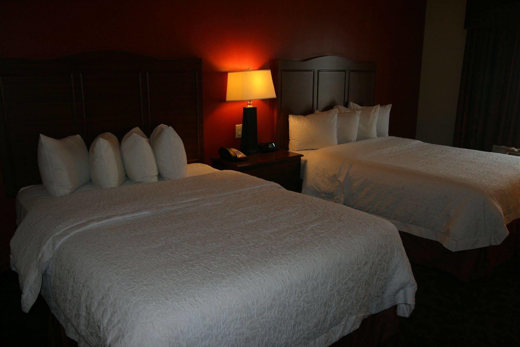 Hampton Inn & Suites Fort Worth/Forest Hill Esterno foto