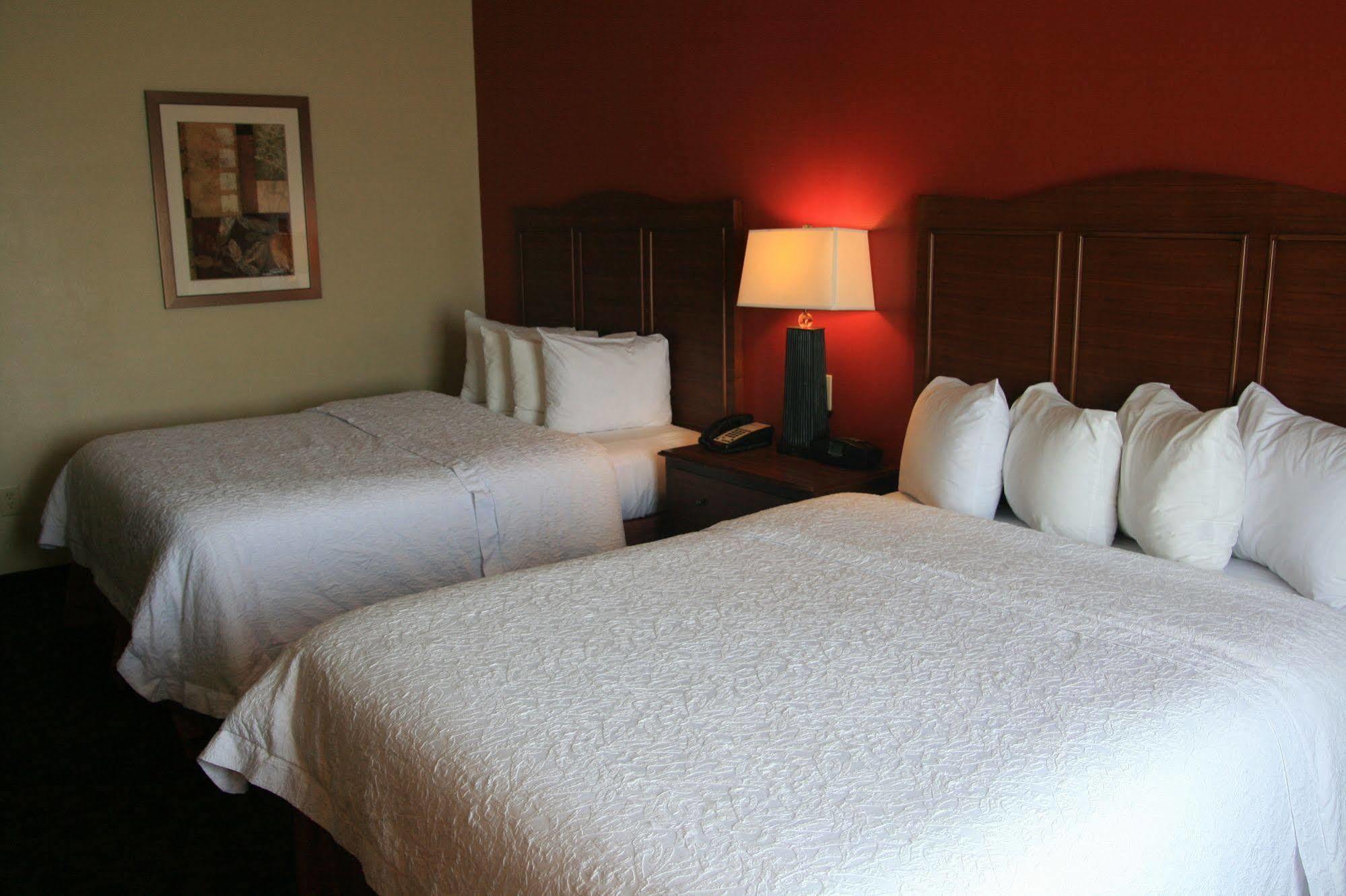 Hampton Inn & Suites Fort Worth/Forest Hill Esterno foto