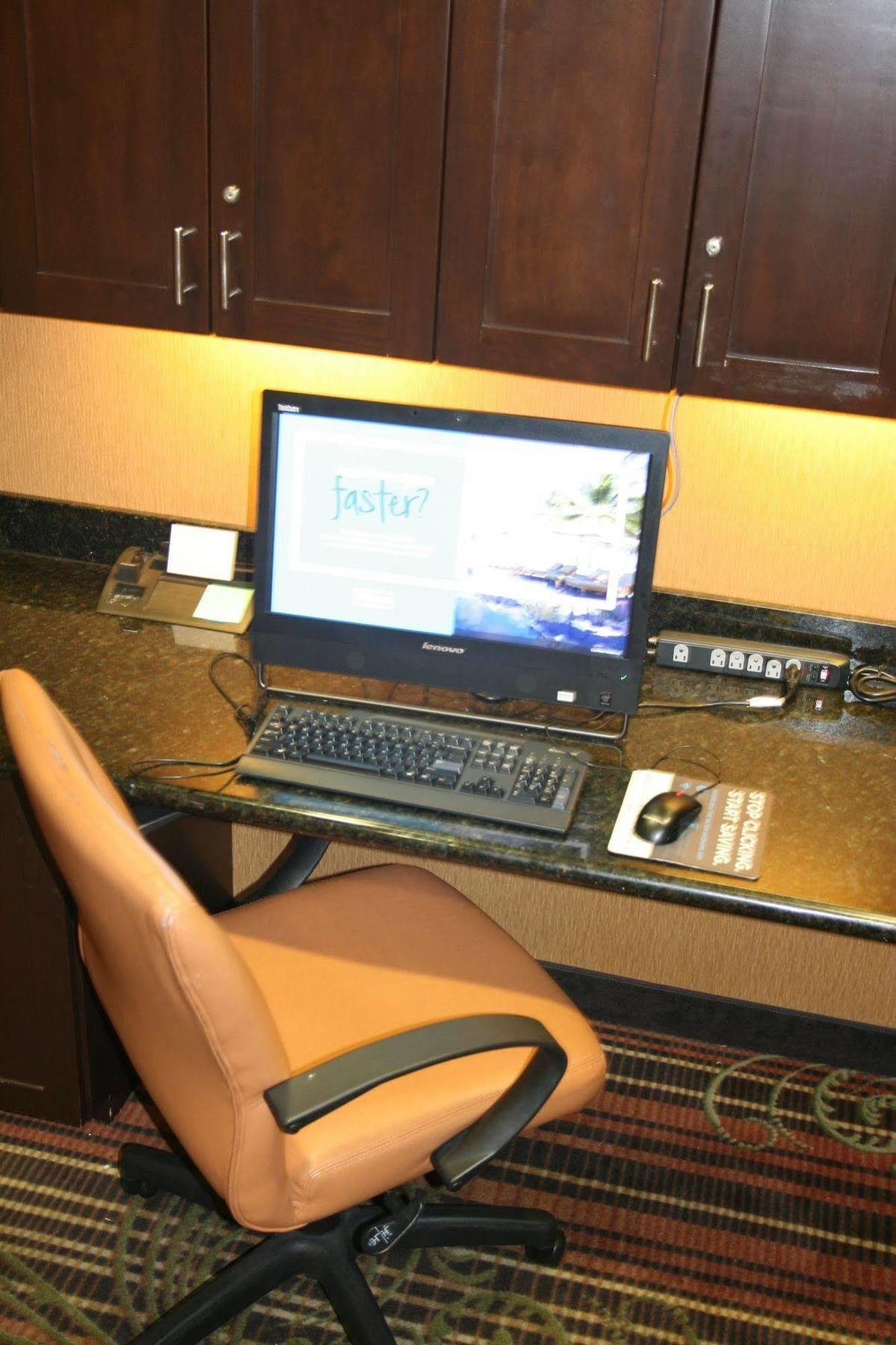 Hampton Inn & Suites Fort Worth/Forest Hill Esterno foto